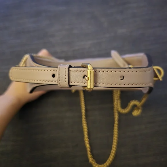 Authentic Gucci Marmont Half moon - Picture 2 of 6